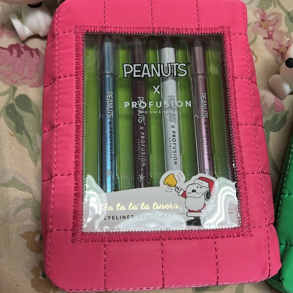 Peanuts, X profusion, cosmetics eyeliner pencil set & highlighter